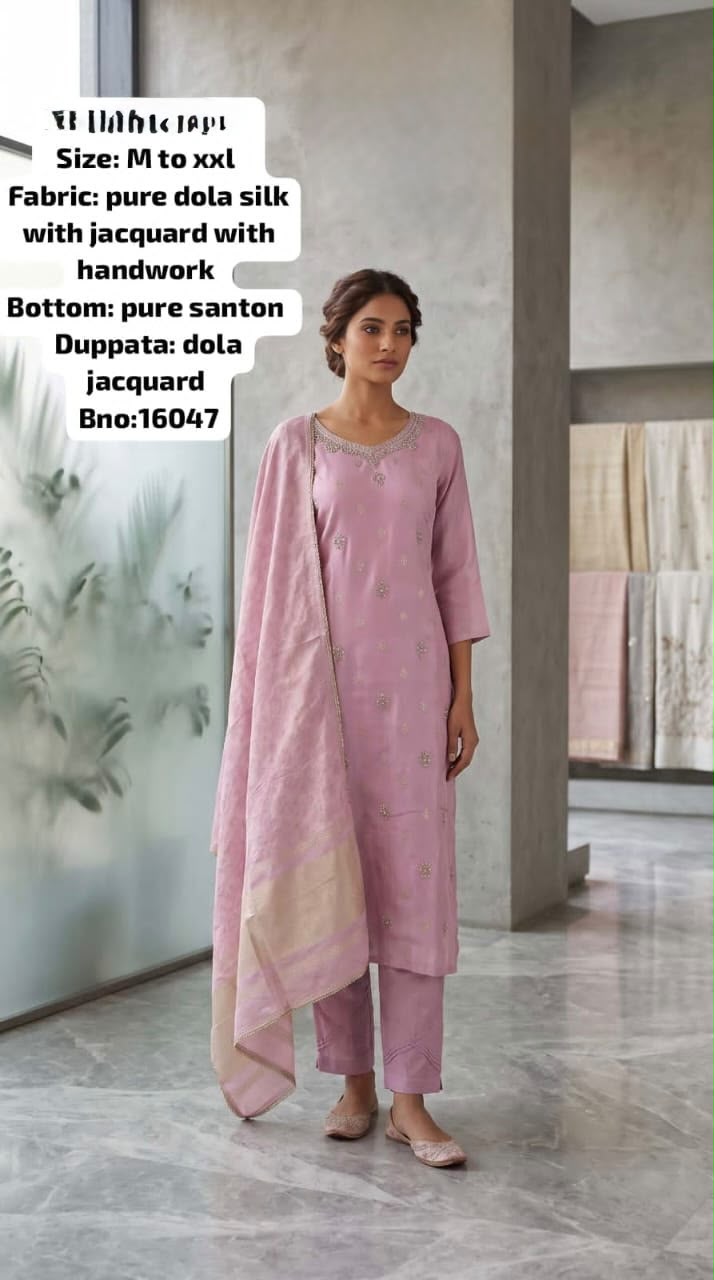 Lilac Pink Dola Silk Jacquard Kurta Set with Handwork & Jacquard Dupatta – Kavnika Festive Collection